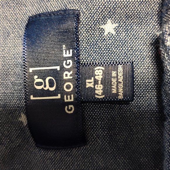 EUC Bundle of 4 Men's Button Down Short-Sleeve Shirts, Size: XL - Picture 7 of 13